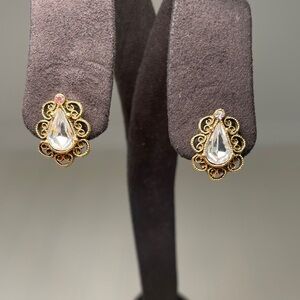 Women's Vintage Crystal Clip On Earrings